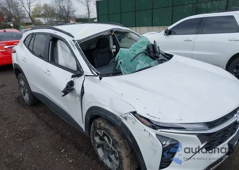 2025 Chevrolet Trax Fwd Lt из США, поврежденный, VIN KL77LHEP8SC128818